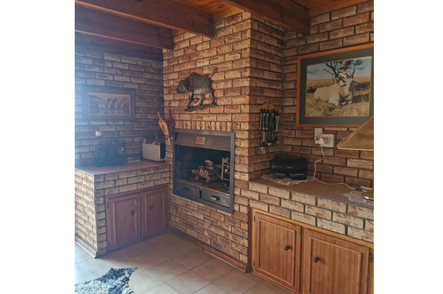 4 Bedroom Property for Sale in Doringkruin North West